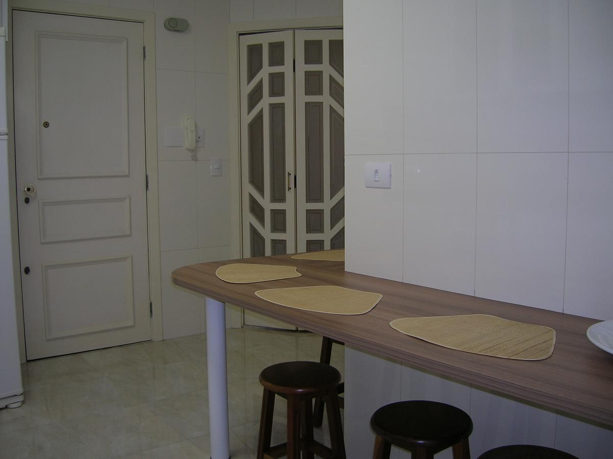Apartamento Enseada Γκουαρούχα Εξωτερικό φωτογραφία